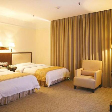 Wanxing Hotel Chao Yang Square Branch Nanning Esterno foto