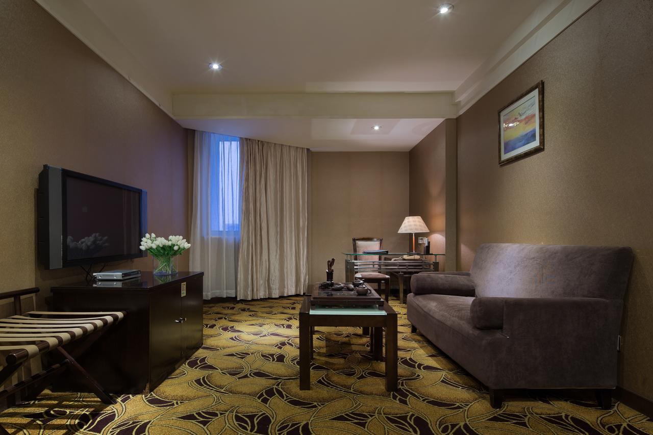 Wanxing Hotel Chao Yang Square Branch Nanning Esterno foto